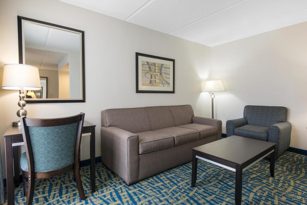 Holiday Inn Savannah South - I-95 Gateway By Ihg Georgetown Kültér fotó